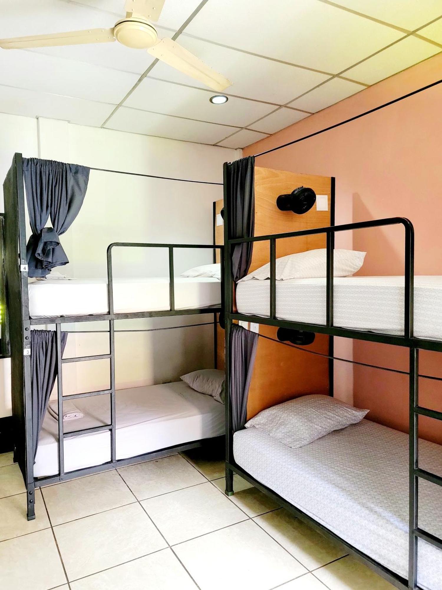 Poco A Poco Hostel León Екстериор снимка